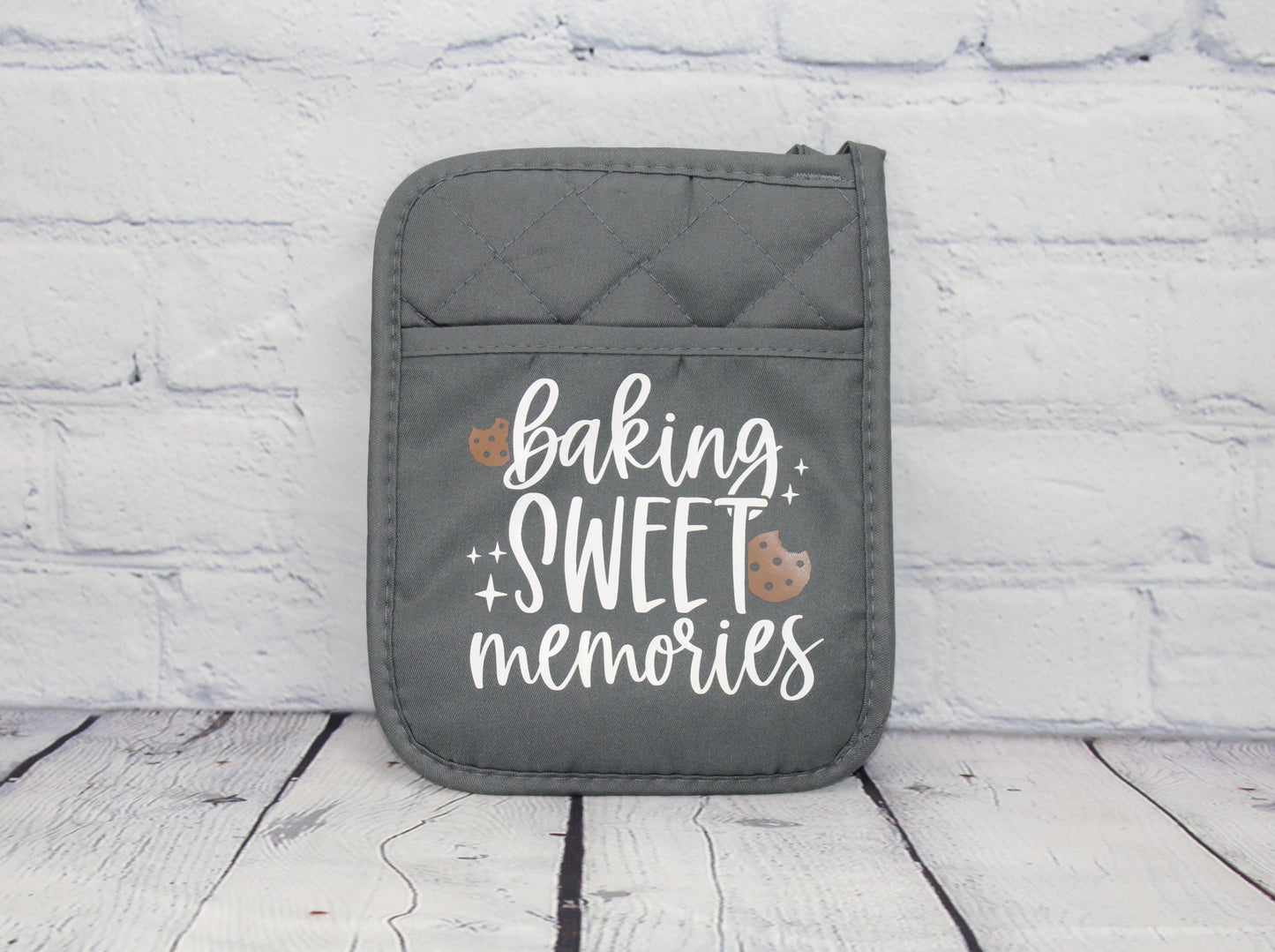 Baking Sweet Memories Pot Holder